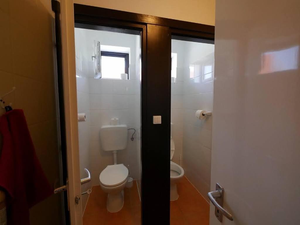 Almosdi Topart Vendeghaz Bagian luar foto